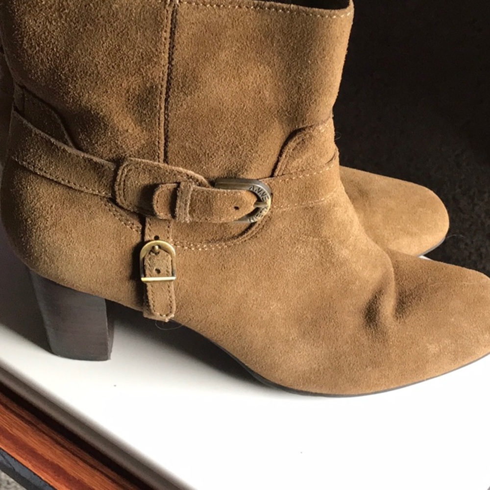 Women's Tan Suede Ankle Boots